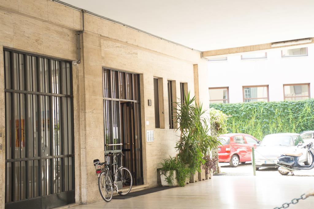 Convenient And Private Place In Milano Exteriör bild